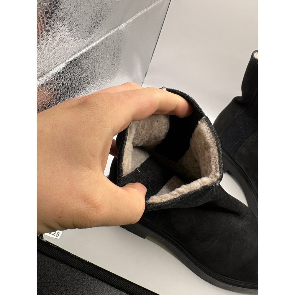 Stuart Weitzman Chelsea Boots Womens 13 Black Faux Fur Lined Suede Ankle Pull On - Picture 5 of 9